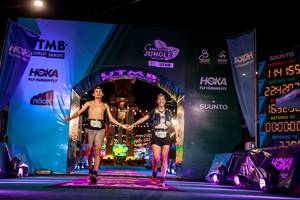 BIB: 1031, 140, 100, 22420, 000000
                            <button type="button" onclick="openModal(24867076)" class="btn btn-primary btn-sm float-right btn-popup" data-toggle="modal" data-target=".modal-high-quality">
                        <i class="fas fa-shopping-cart"></i> Add to Cart
                    </button>
                                            <button type="button" onclick="isThisMe(24867076, true)" class="btn btn-success btn-sm float-right btn-popup btn-isme hidden" data-toggle="tooltip" data-placement="bottom" title="นี่คือรูปของคุณใช่ไหม คลิกที่นี่เพื่อเอาเข้าอัลบั้ม">
                        <i class="fas fa-plus"></i> Add to album
                    </button>
                    <button type="button" onclick="isThisMe(24867076, false)" class="btn btn-warning btn-sm float-right btn-popup btn-isnotme hidden">
                        <i class="fas fa-ban"></i> Remove from album
                    </button>